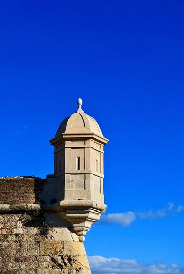 Silent Sentinels: The Evolution Of Defensive Barriers Through Ages